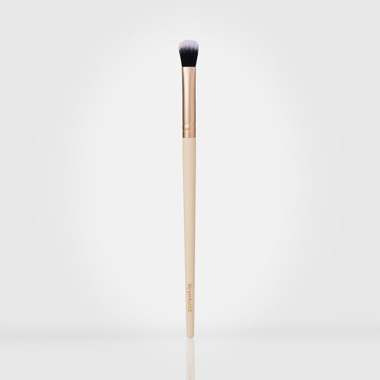 Pincel corrector y sombras en crema